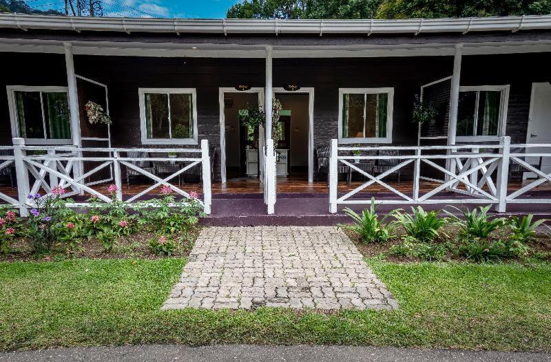 Sutera Sanctuary Lodges At Poring Hot Springs Ranau Rum bild